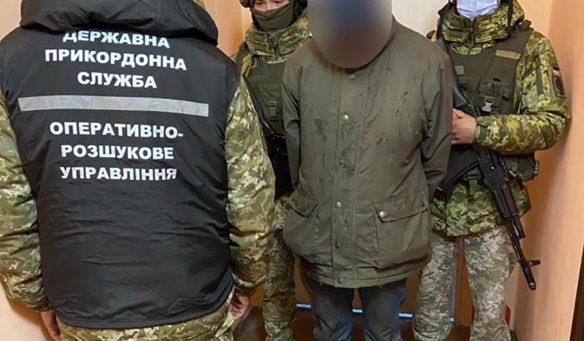 Працював на окупаційні війська Росії: прикордонники затримали українця - Новини Луганська - 24 Канал Працював на окупаційні війська Росії: прикордонники затримали українця - Новини Луганська - 24 Канал