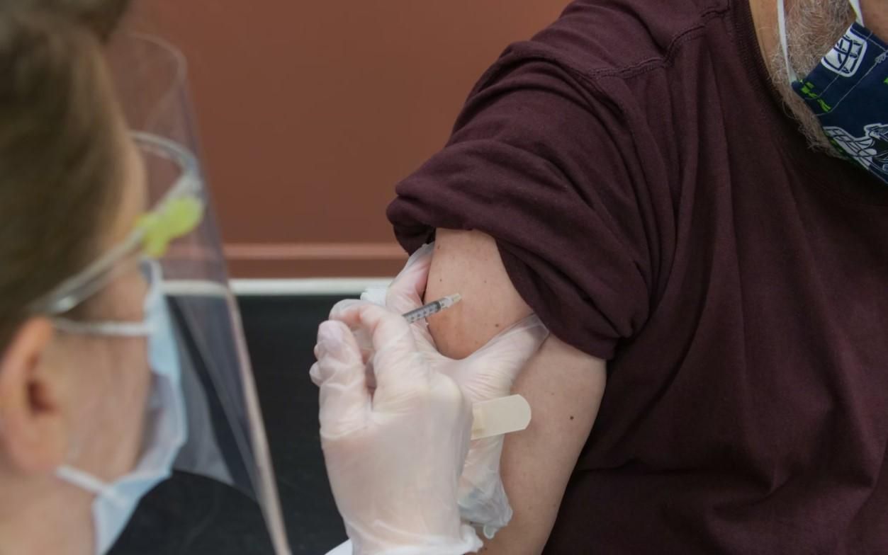На Закарпатье впервые в Украине введут анонимную вакцинацию от COVID-19