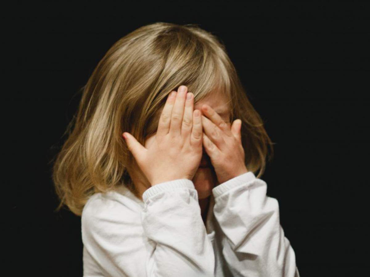 Ребенку в садике заматывали руки скотчем: полиция расследует дело, воспитатели все отрицают Ребенку в садике заматывали руки скотчем: полиция расследует дело, воспитатели все отрицают