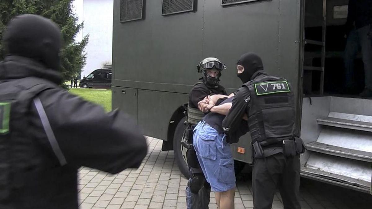 Літак з вагнерівцями таки мали посадити в Україні, – розслідування - Україна новини - 24 Канал Літак з вагнерівцями таки мали посадити в Україні, – розслідування - Україна новини - 24 Канал