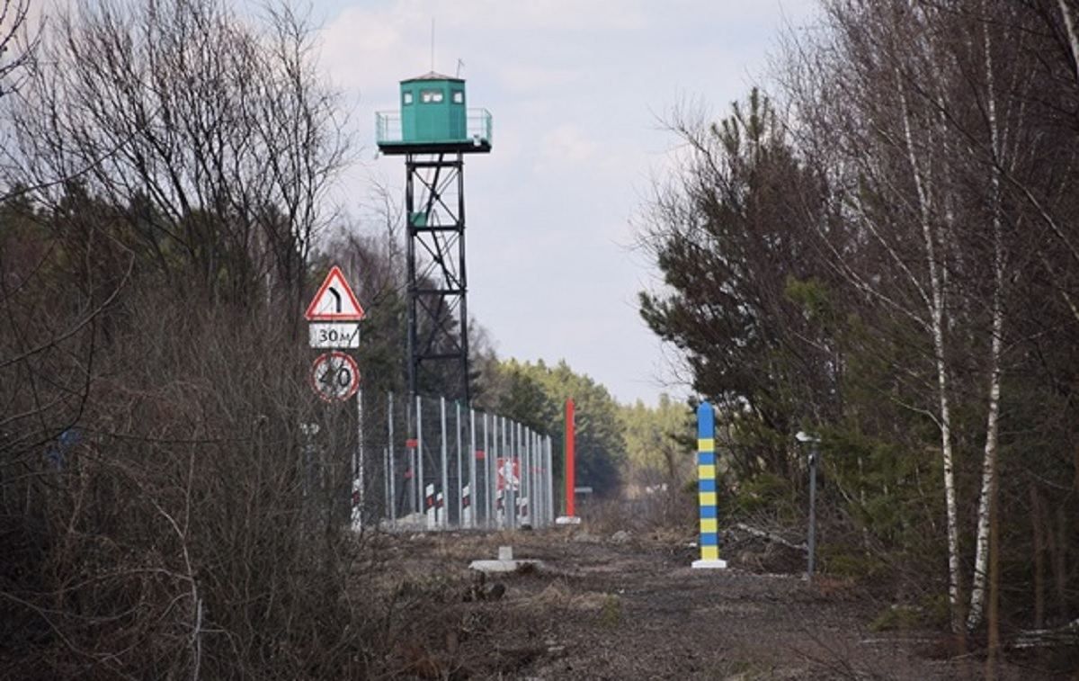 В сети распространяют фейк о нелегалах, "хотевших попасть в Украину через Чернобыльскую зону"