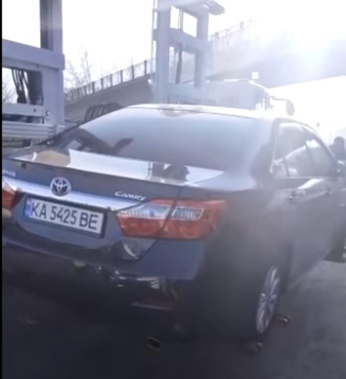 У Києві у порушника з 25 несплаченими штрафами конфіскували авто - Новини Києва - Київ У Києві у порушника з 25 несплаченими штрафами конфіскували авто - Новини Києва - Київ