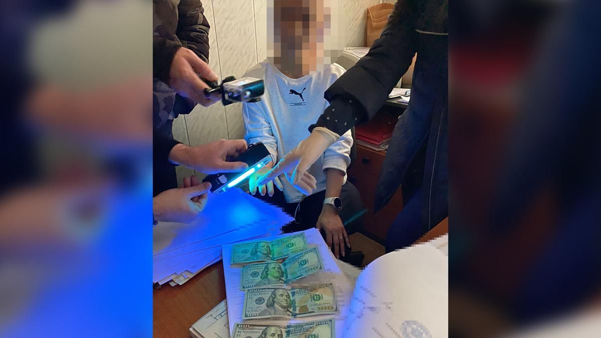 Забирала хабар частинами: гучно затримали чиновницю одеської міськради - Новини Одеси - Одеса Забирала хабар частинами: гучно затримали чиновницю одеської міськради - Новини Одеси - Одеса