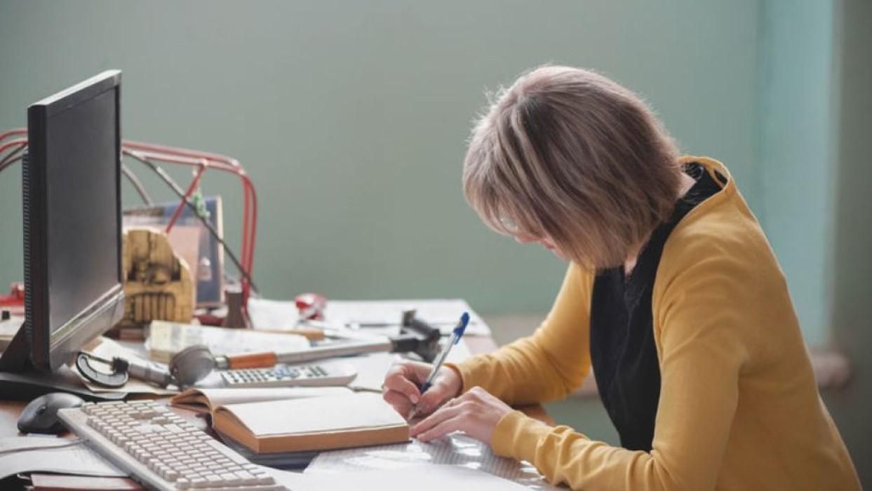 Сколько учителей в Украине отстранили из-за отсутствия вакцинации: данные МОН Сколько учителей в Украине отстранили из-за отсутствия вакцинации: данные МОН