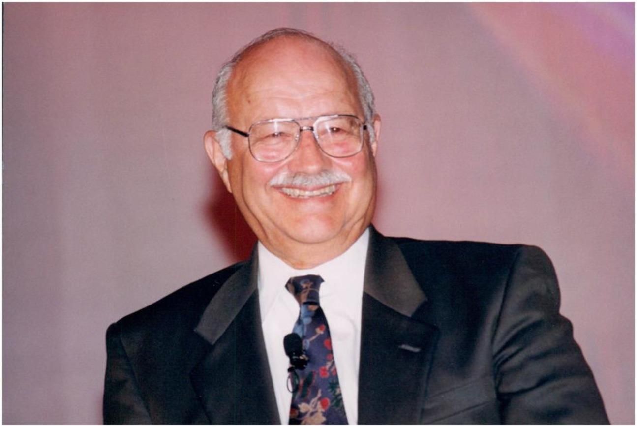 В США умер миллиардер, сооснователь сети Subway Питер Бак В США умер миллиардер, сооснователь сети Subway Питер Бак