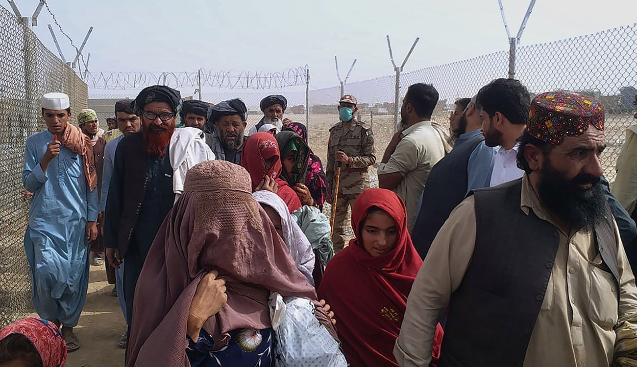 Лукашенко хоче залучити біженців з Афганістану, – прем'єр Польщі про міграційну кризу - 24 Канал Лукашенко хоче залучити біженців з Афганістану, – прем'єр Польщі про міграційну кризу - 24 Канал