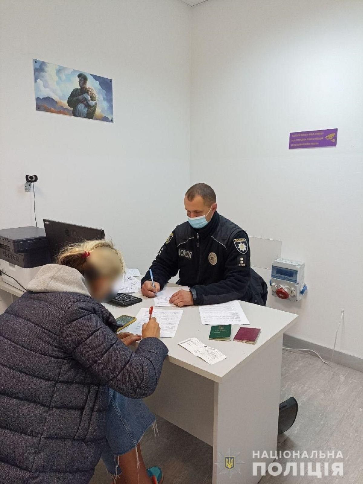 У "Борисполі" за вихідні виявили 25 "зайців" з підробними COVID-сертифікатами - Новини Київ - Київ У "Борисполі" за вихідні виявили 25 "зайців" з підробними COVID-сертифікатами - Новини Київ - Київ