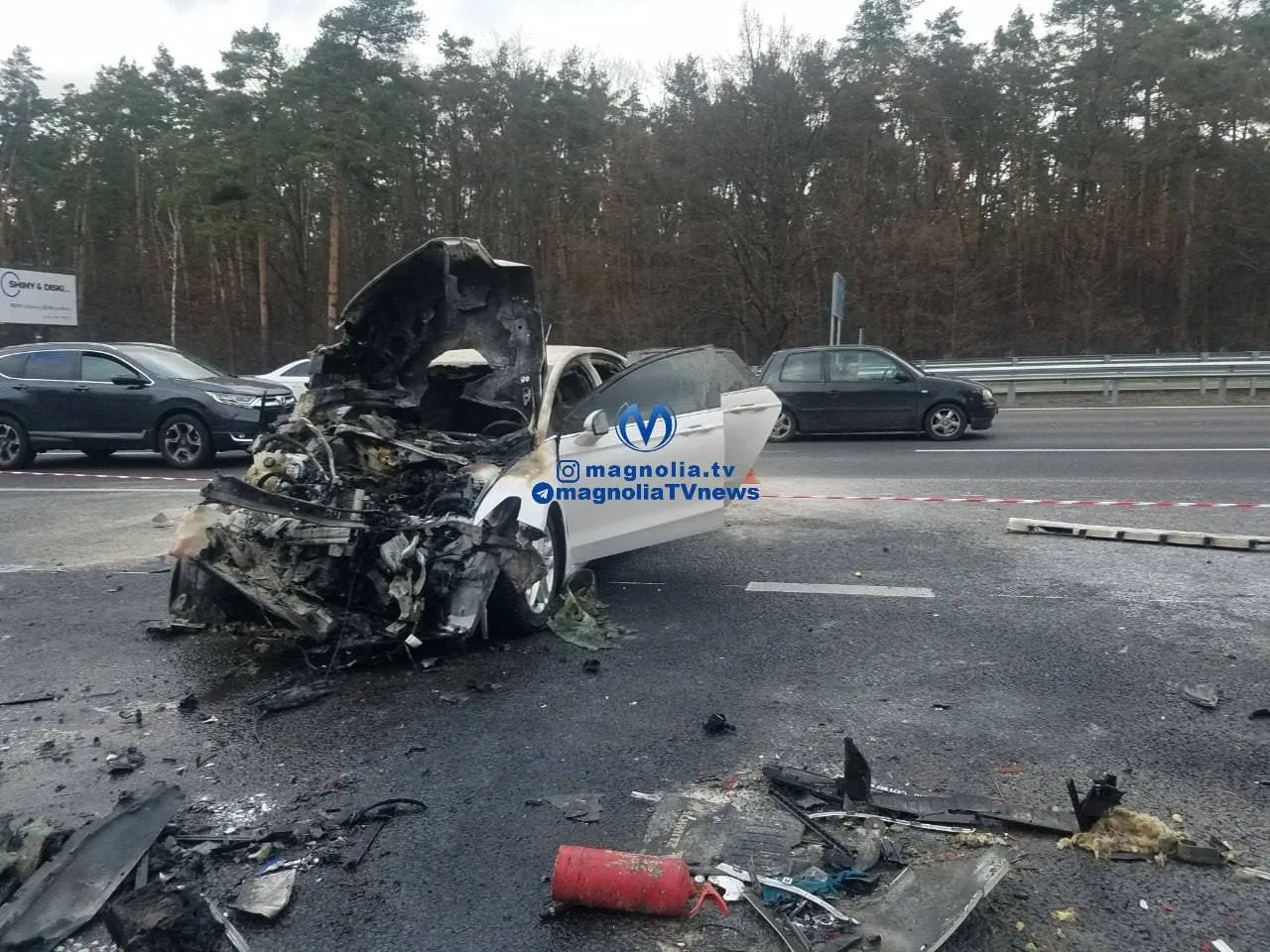 ДТП на Бориспільському шосе, авто влетіло у бензовоз, пожежа, постраждалі ДТП на Бориспільському шосе, авто влетіло у бензовоз, пожежа, постраждалі