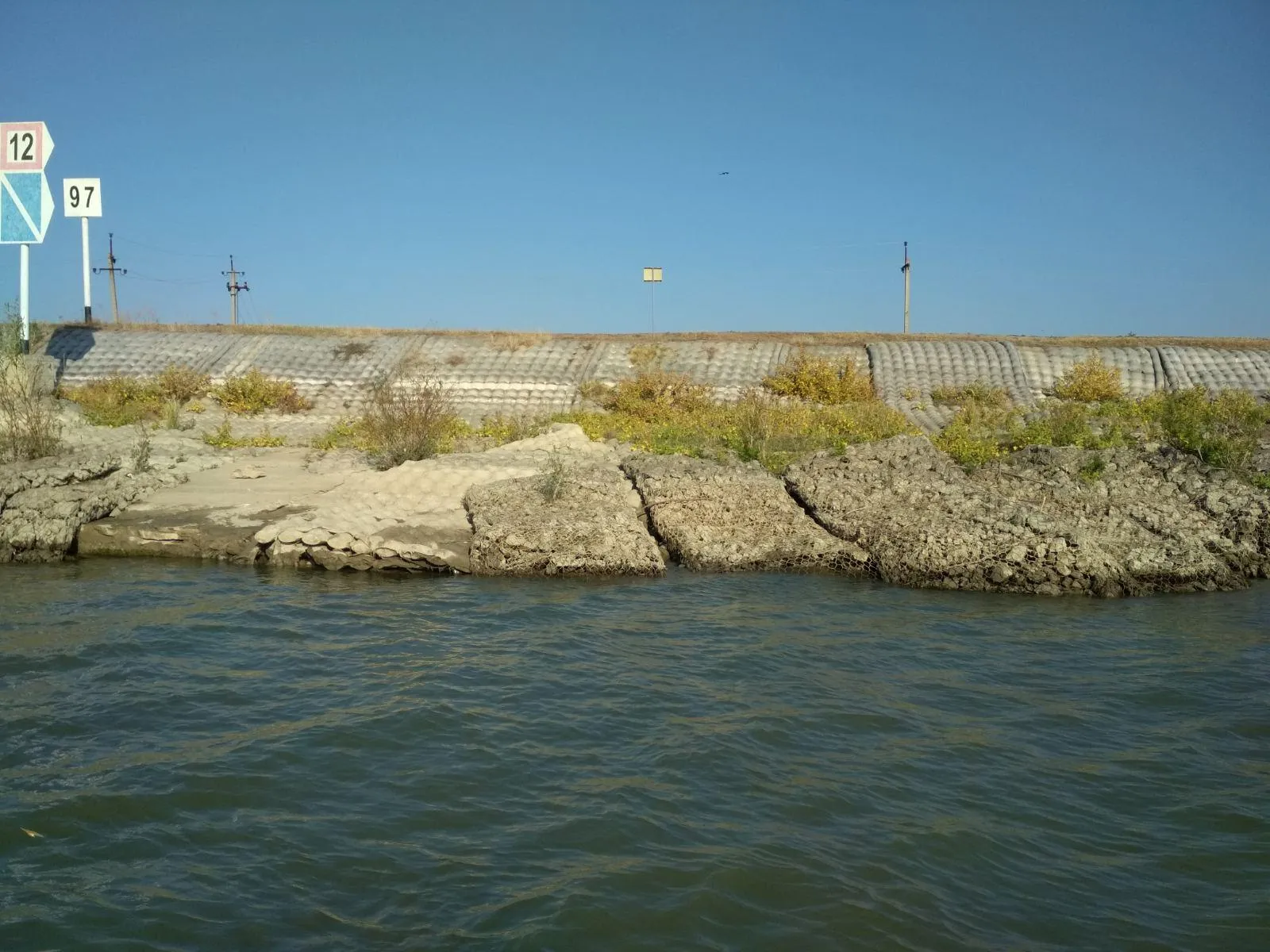 На Одещині руйенується дамба Дунаю На Одещині руйенується дамба Дунаю