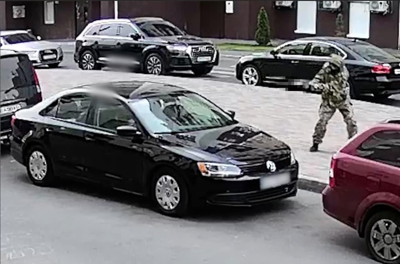 Полиция задержала стрелка, который расстрелял авто с семьей на Софиевской Борщаговке