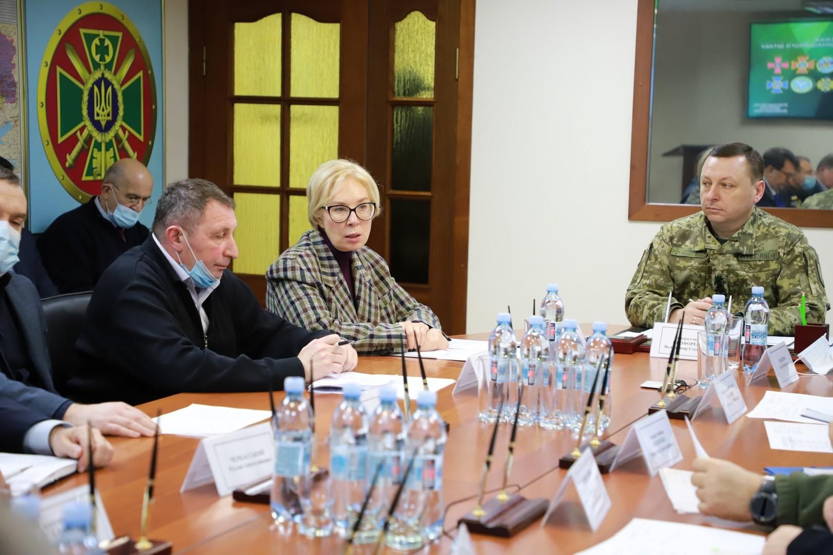 В Украине создали новый штаб для защиты от мигрантов из Беларуси В Украине создали новый штаб для защиты от мигрантов из Беларуси