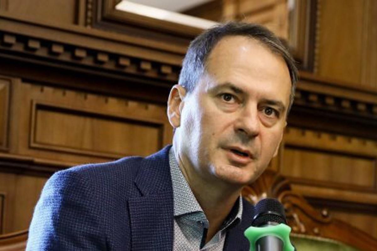 Глава держави вбивць, – розслідувач Bellingcat Грозєв про Путіна - Росія новини - 24 Канал Глава держави вбивць, – розслідувач Bellingcat Грозєв про Путіна - Росія новини - 24 Канал