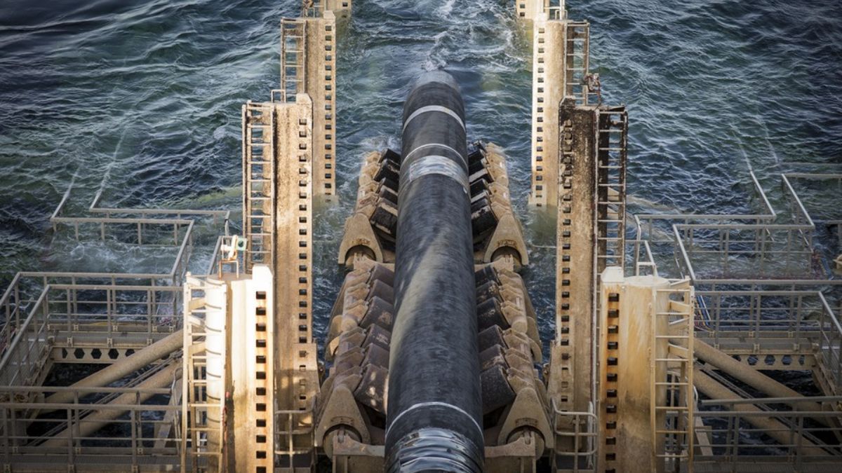 США ввели новые санкции против "Северного потока-2" США ввели новые санкции против "Северного потока-2"