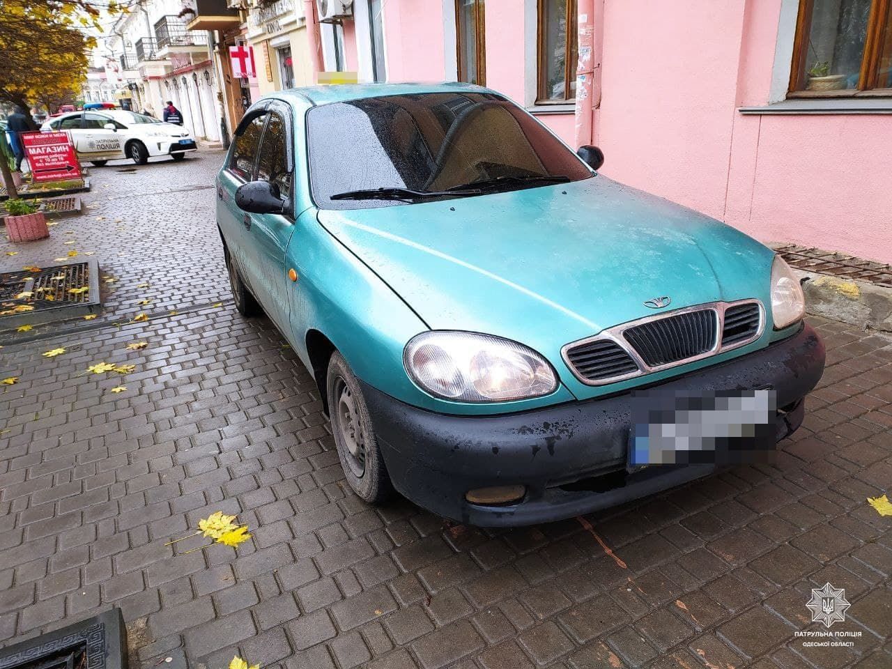 В Одессе подросток угнал автомобиль и случайно попался полиции: пришлось долго догонять