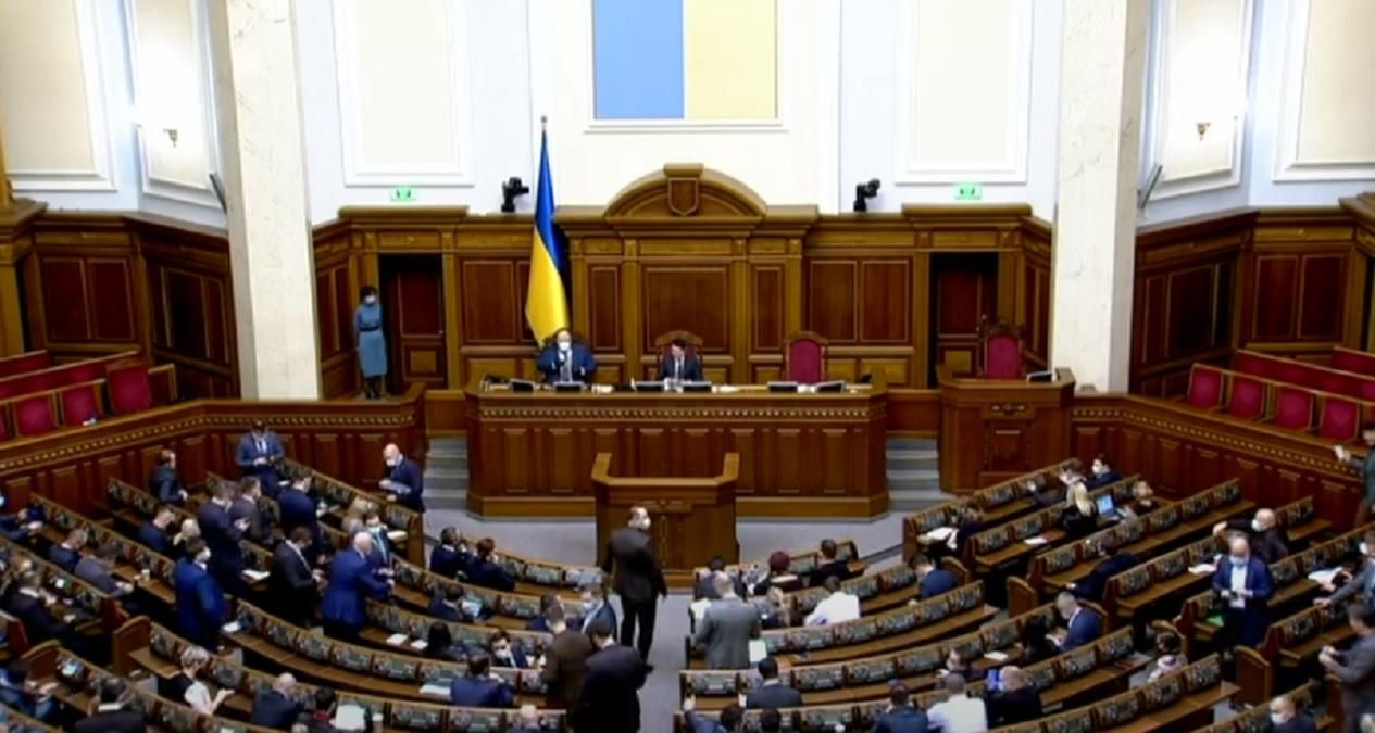 В случае прямой агрессии России парламент соберется за несколько часов, – Корниенко