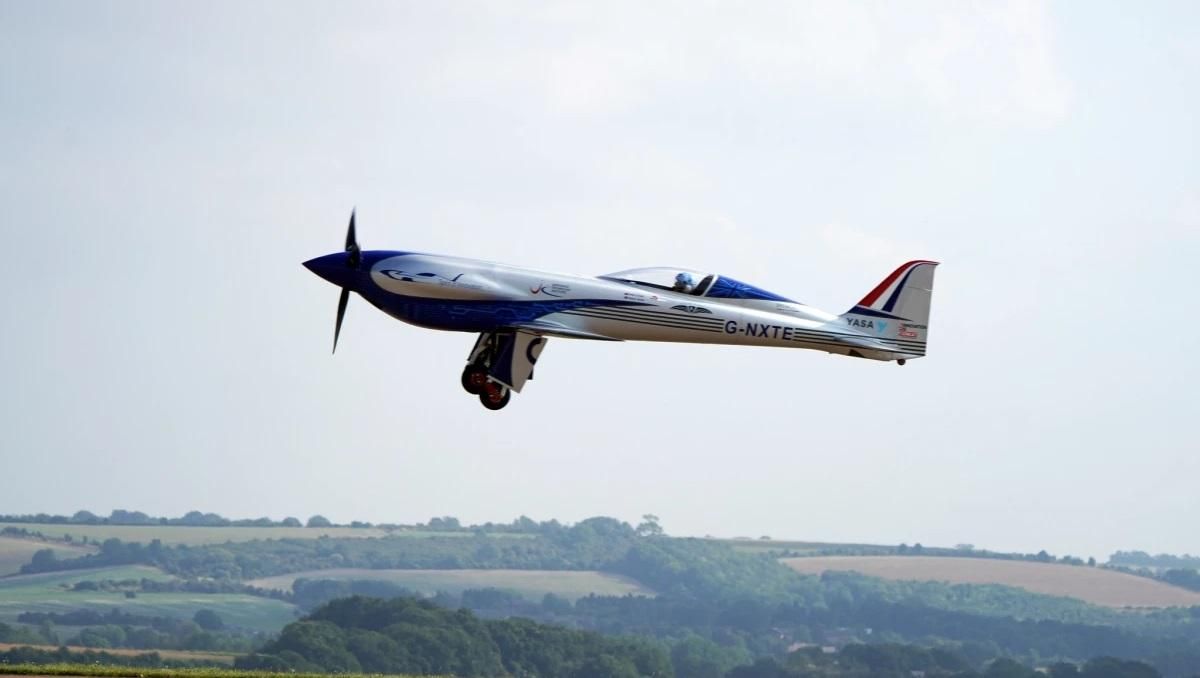 Розкіш у небі: електролітак Rolls-Royce встановив рекорд швидкості - Новини технологій - Техно Розкіш у небі: електролітак Rolls-Royce встановив рекорд швидкості - Новини технологій - Техно