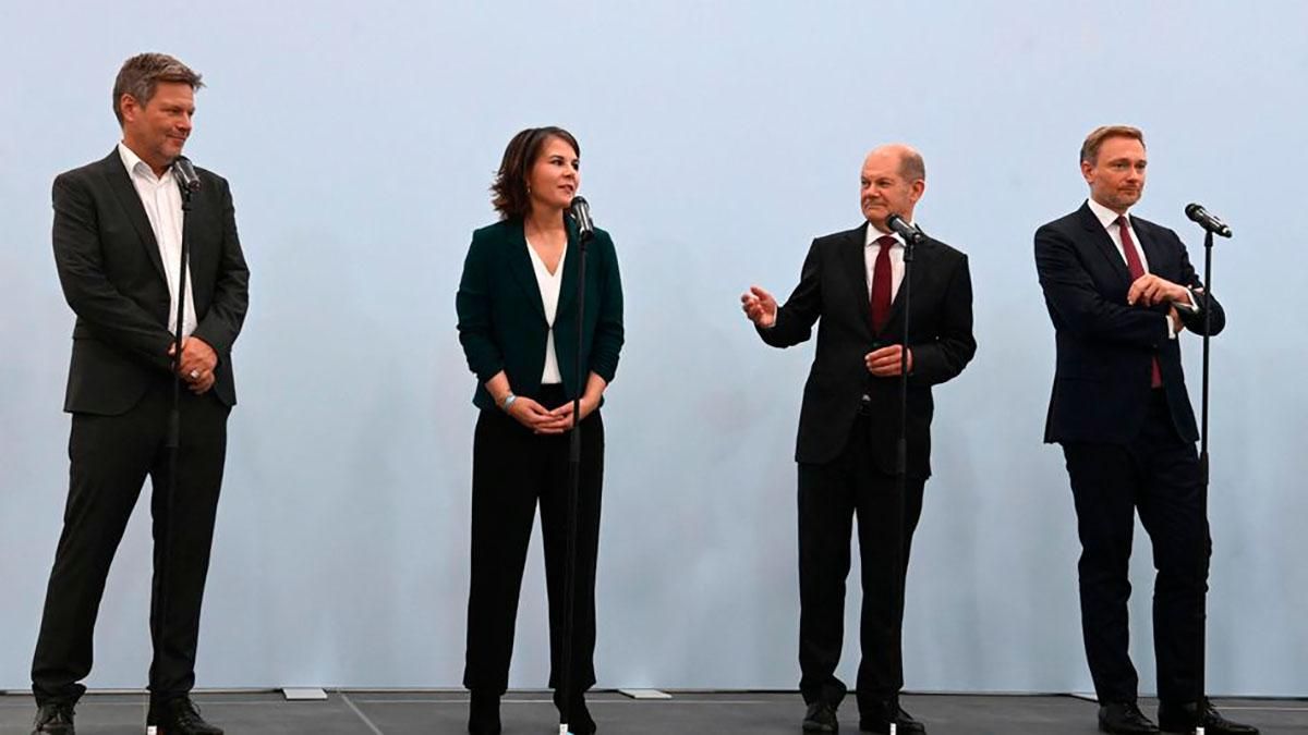 Прекратить войну на Донбассе и вернуть Крым: чего требует новая коалиция в Германии от России Прекратить войну на Донбассе и вернуть Крым: чего требует новая коалиция в Германии от России