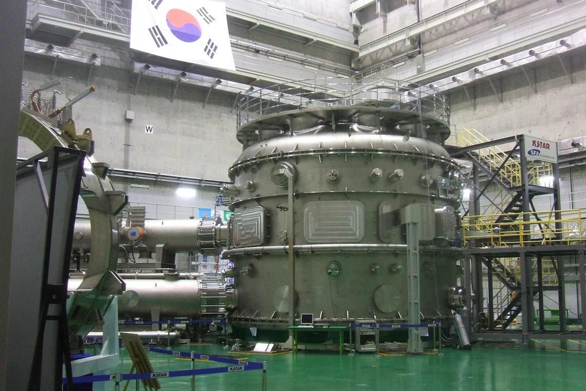 Корейский термоядерный реактор установил новый рекорд удержания плазмы