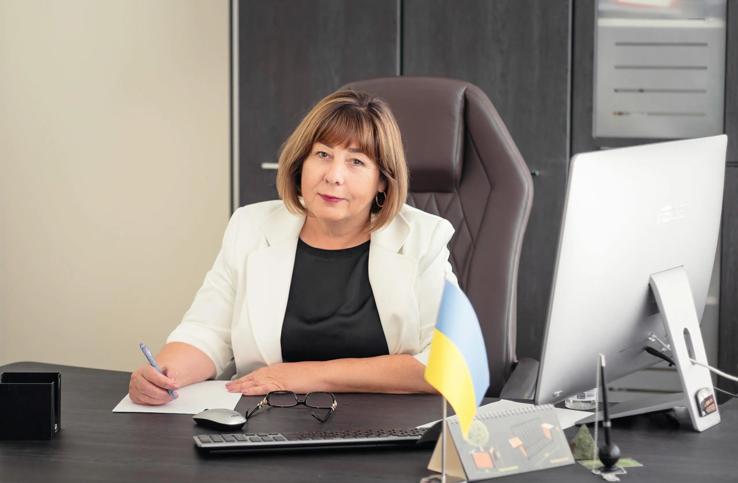 Мережу обурили зарплати в сільраді на Одещині Мережу обурили зарплати в сільраді на Одещині