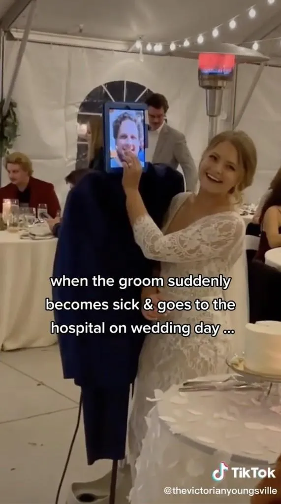 Наречена з манекеном Наречена з манекеном