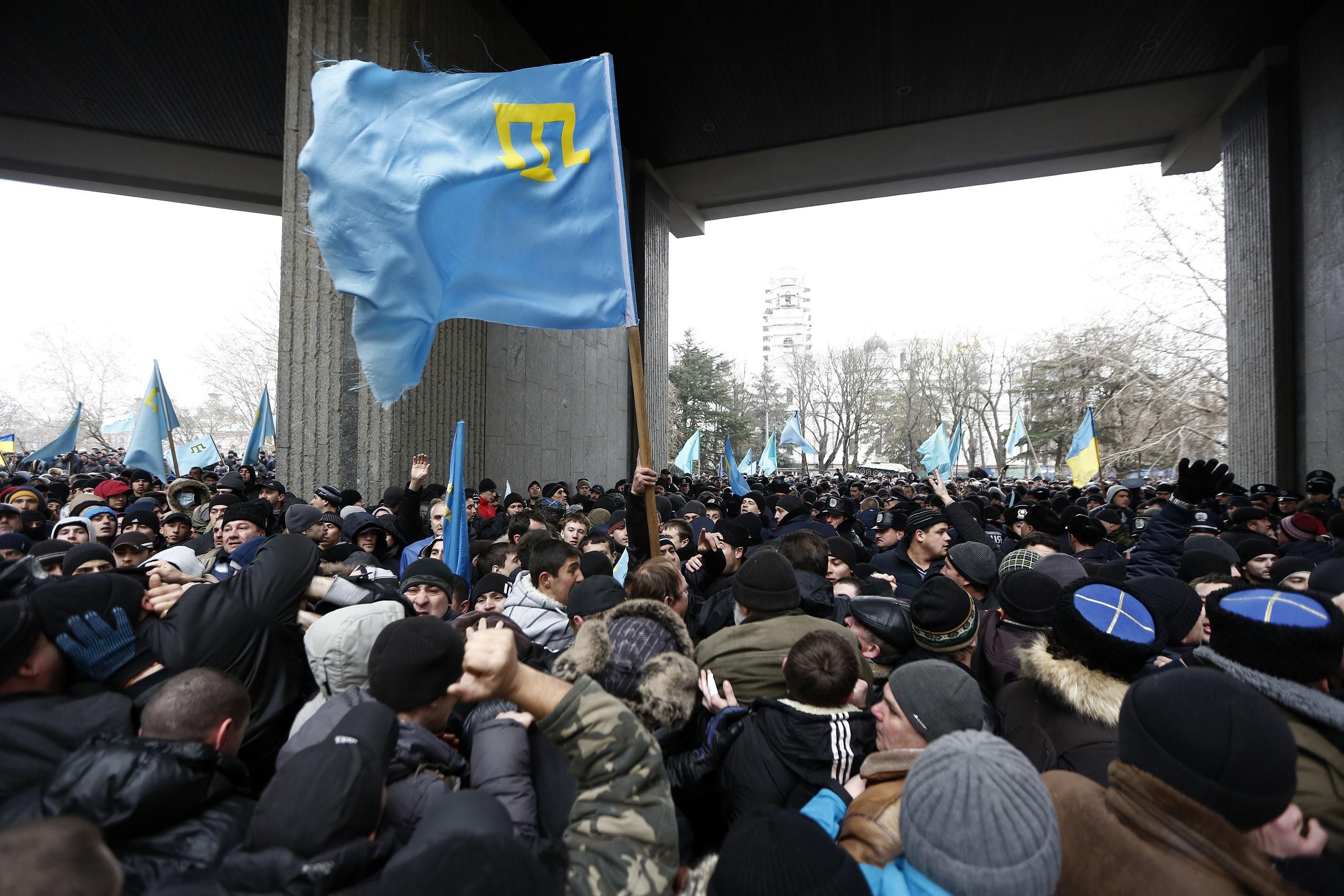 У ЄС вимагають від Росії припинити переслідування кримських татар - Україна новини - 24 Канал