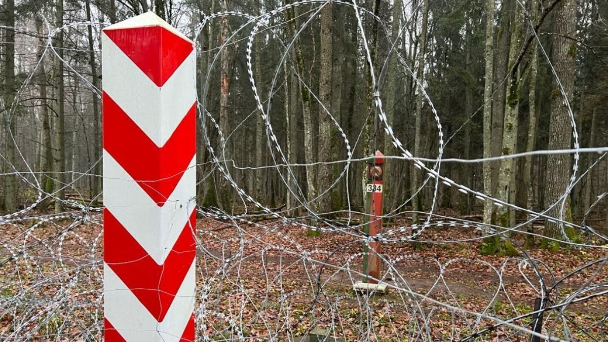 Понад 200 біженців знову штурмували кордон Польщі - новини Білорусь - 24 Канал