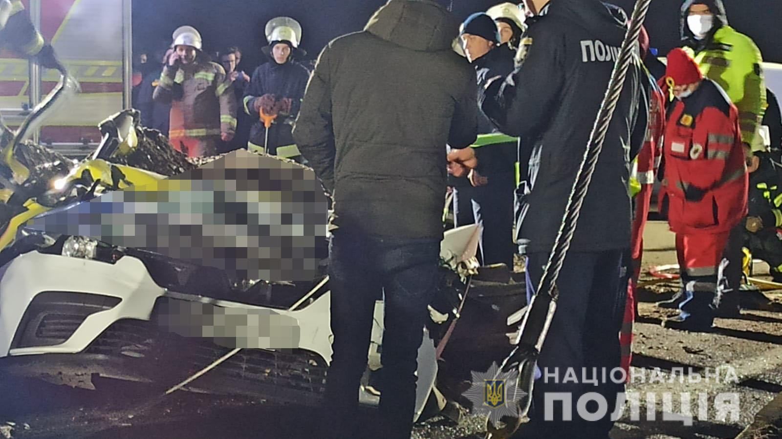 Пострадали 5 человек: каково состояние пострадавших в результате масштабного ДТП в Харькове