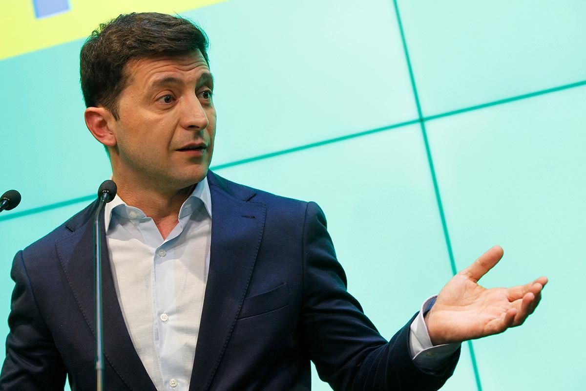 Бурба руководил транспортом во время разгона Майдана, – Зеленский Бурба руководил транспортом во время разгона Майдана, – Зеленский