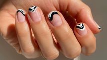 Монохромный маникюр: 5 нескучных идей, которые понравятся всем