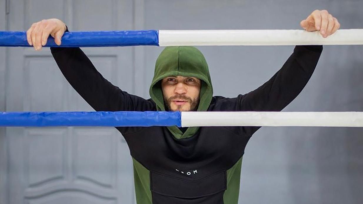 Красюк назвав причини зриву бою Берінчика з Кемпбеллом