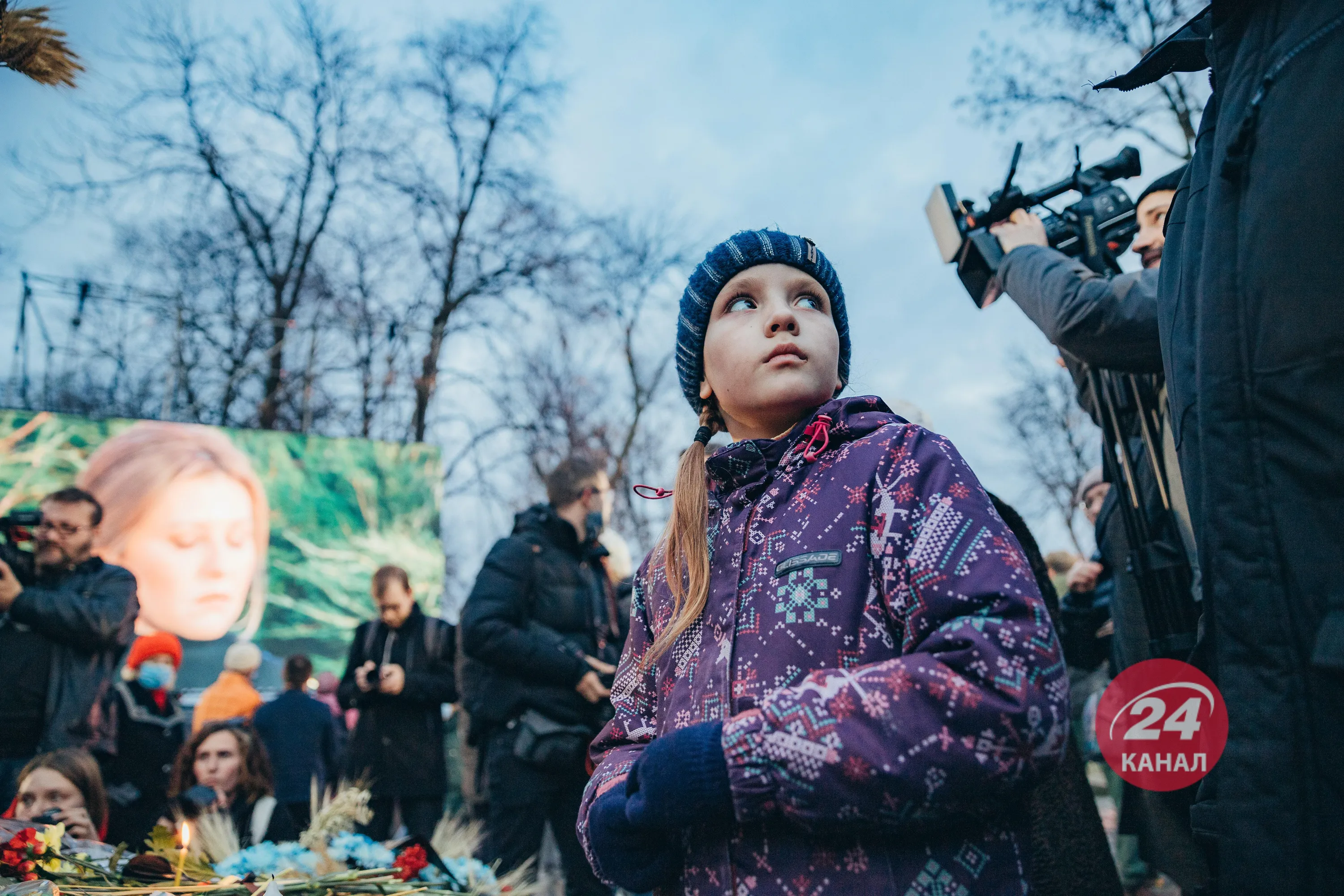 У Києві вшанували пам'ять жертв Голодомору: промовисті фото У Києві вшанували пам'ять жертв Голодомору: промовисті фото