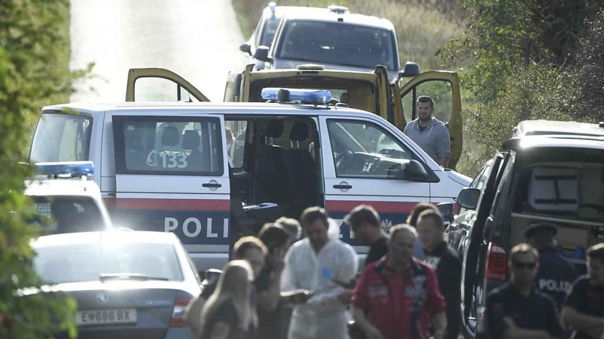 Допомагали нелегалам: в Австрії заарештували 15 осіб, серед них є українці - 24 Канал Допомагали нелегалам: в Австрії заарештували 15 осіб, серед них є українці - 24 Канал