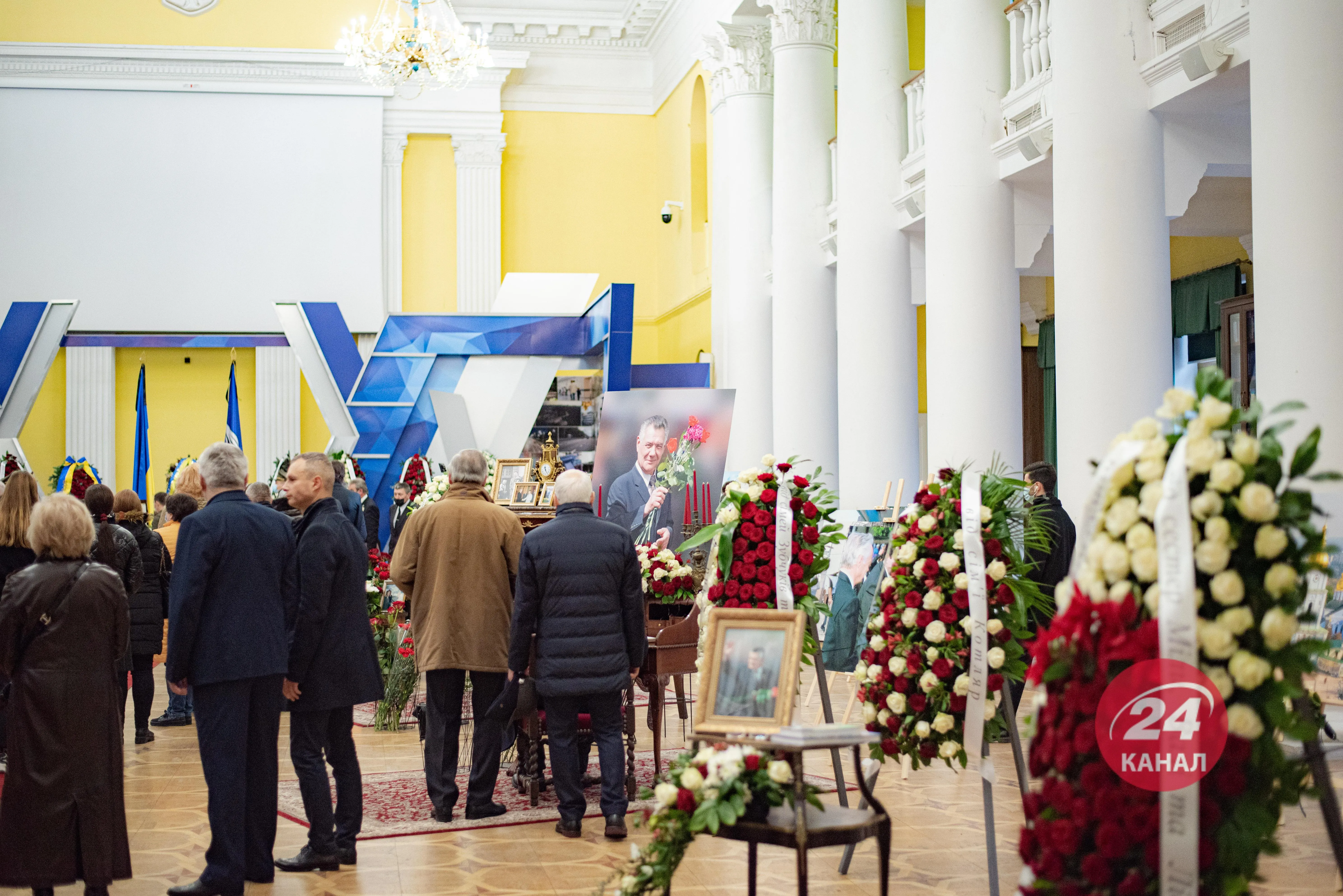 Прощання з Олександром Омельченком, ексмер Києва помер від коронавірусу