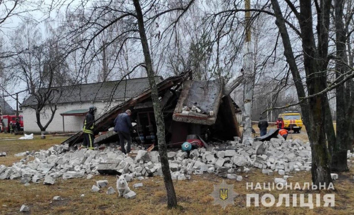 На Волині на території школи вибухнула котельня: фото - Україна новини - Освіта
