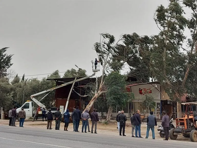 шторм у Туреччині шторм у Туреччині