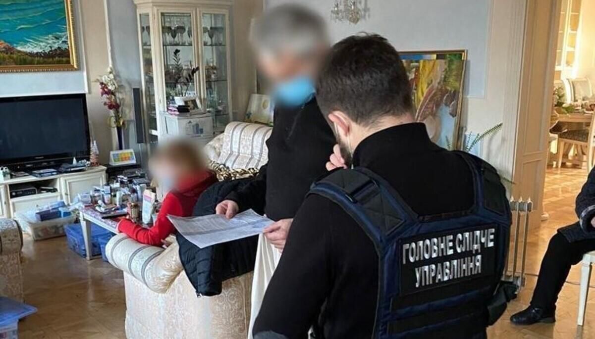 Завдали збитків банку на понад 181 мільйон гривень: слідчі повідомили про підозру групі осіб - Україна новини - 24 Канал Завдали збитків банку на понад 181 мільйон гривень: слідчі повідомили про підозру групі осіб - Україна новини - 24 Канал