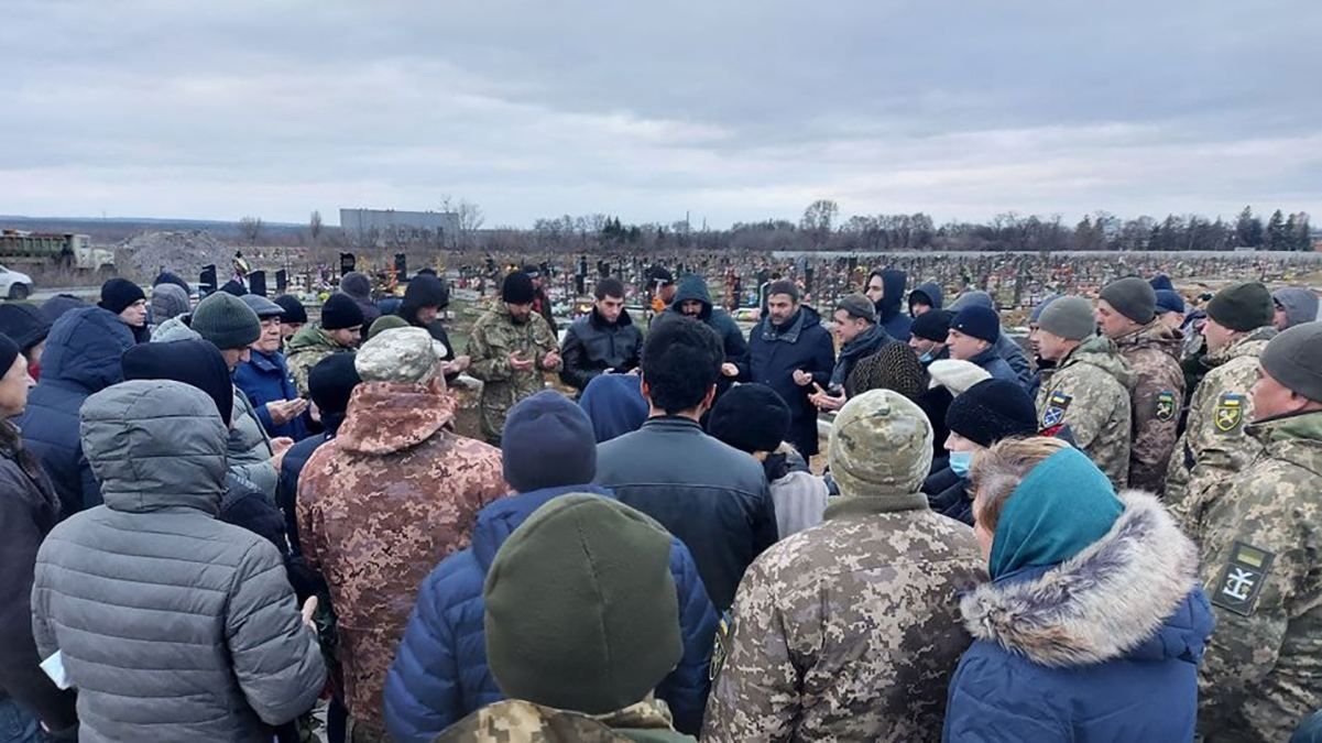 "Мог найти общий язык с кем угодно": в Харькове попрощались с бойцом ВСУ Али Алхасли