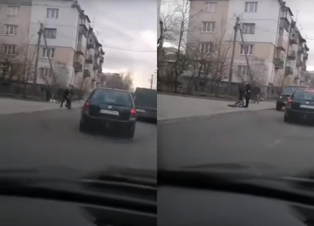 Во Львове водитель микроавтобуса избил велосипедиста посреди улицы