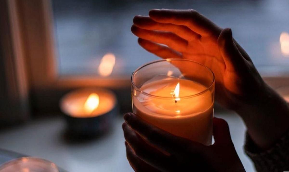 У перший день зими без світла залишилися жителі понад 50 міст і сіл - 24 Канал У перший день зими без світла залишилися жителі понад 50 міст і сіл - 24 Канал