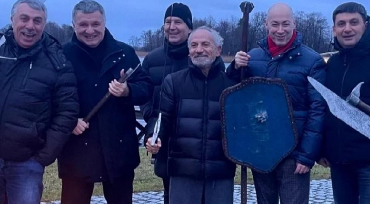 Ахметов міг використати день народження Шустера, щоб знайти кандидата в президенти, – ЗМІ - 24 Канал Ахметов міг використати день народження Шустера, щоб знайти кандидата в президенти, – ЗМІ - 24 Канал