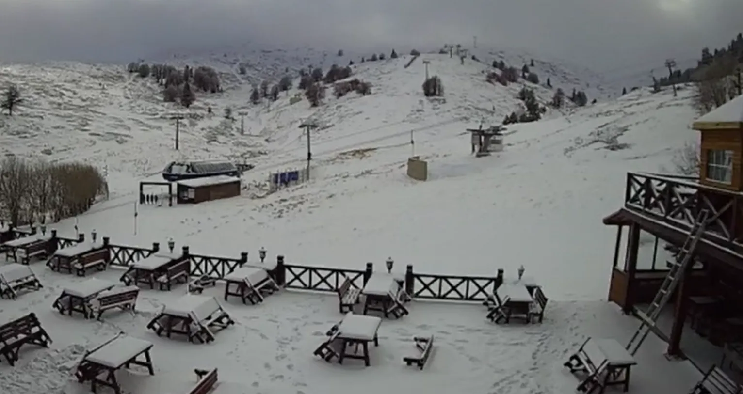 Курорт Улудаг накрыло снегом
