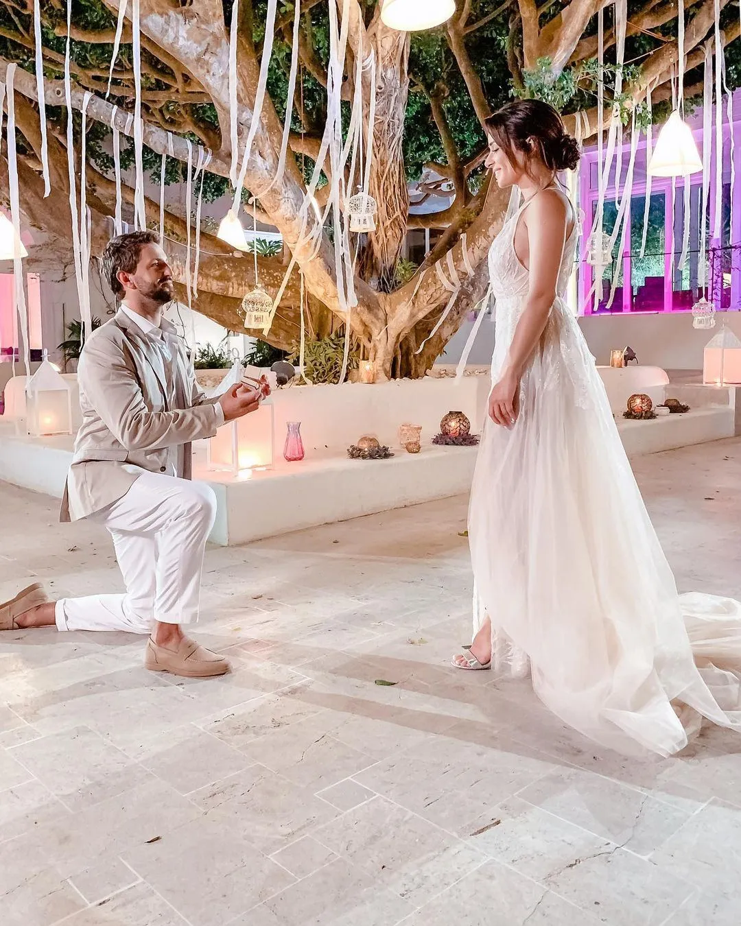 Холостячка Холостячка