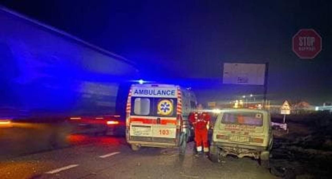 Под Харьковом на пешеходном переходе сбили 2 человек: есть жертва Под Харьковом на пешеходном переходе сбили 2 человек: есть жертва