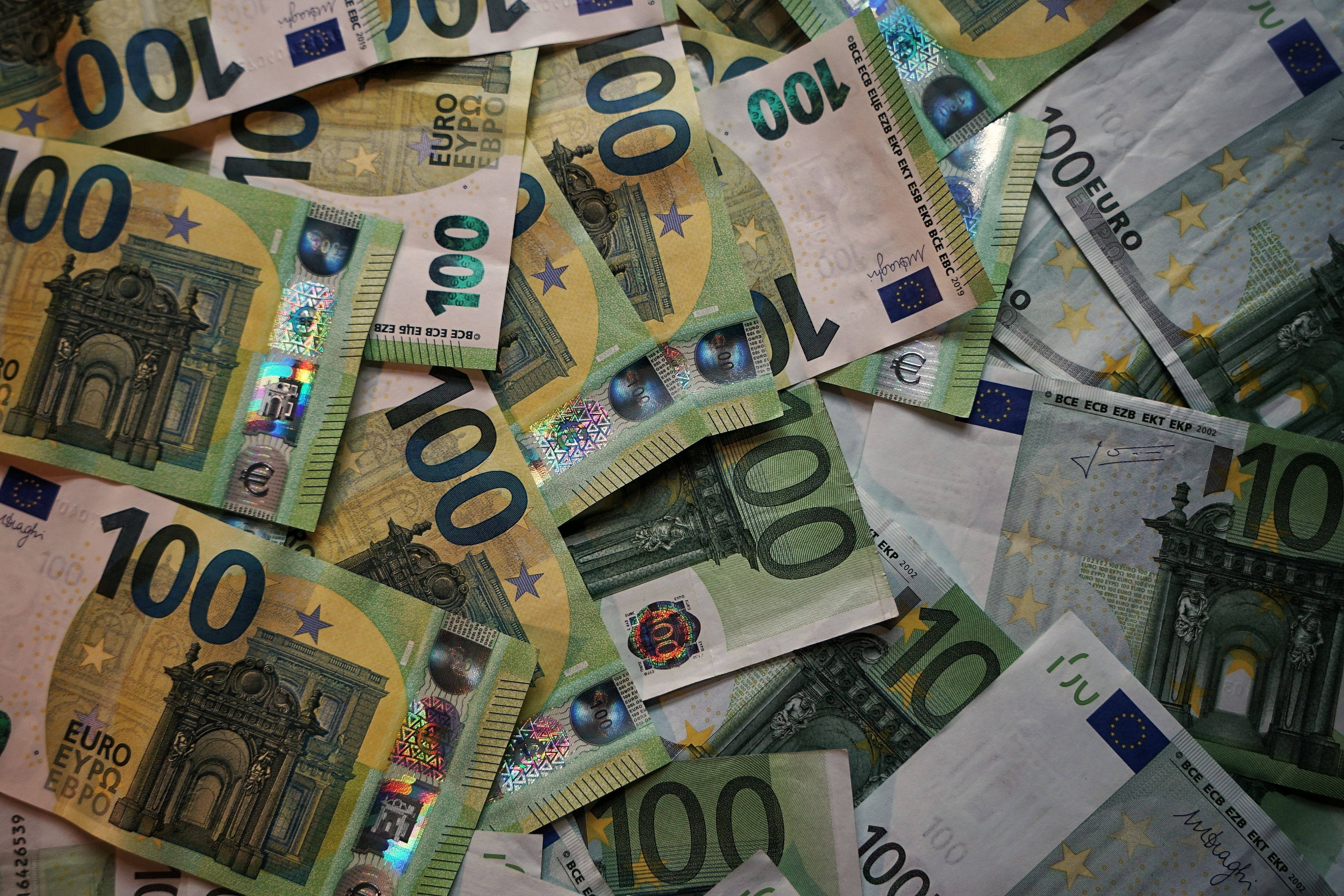 Украина запросила у ЕС дополнительную финансовую помощь на сумму 1,2 миллиарда евро
