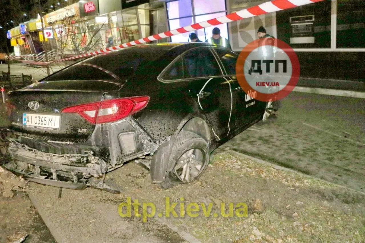 ДТП у Києві, аварія на проспекті Перемоги, КІА та Hyundai