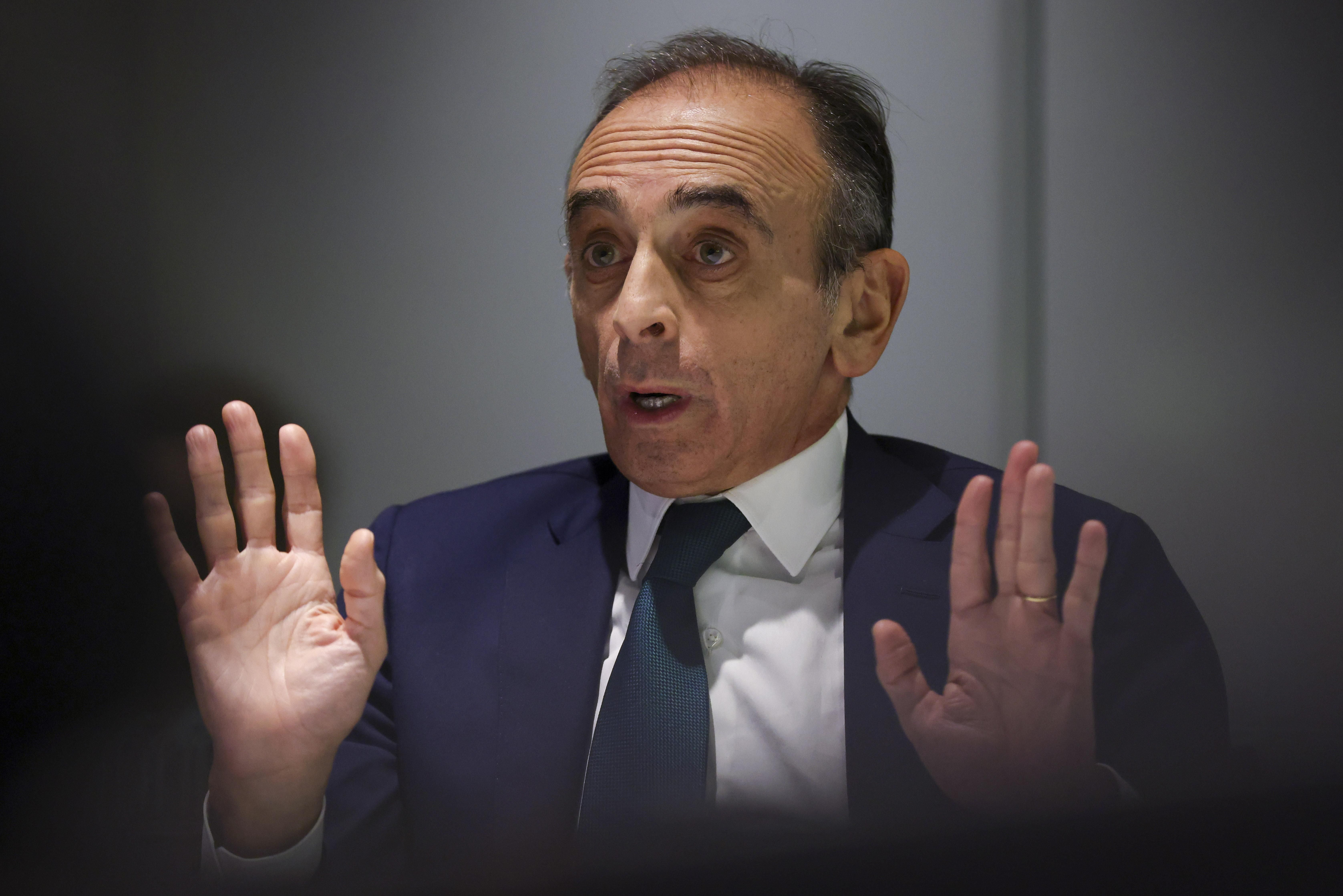 Президентом Франции может стать местный "Дональд Трамп" - 24 Канал Президентом Франции может стать местный "Дональд Трамп" - 24 Канал