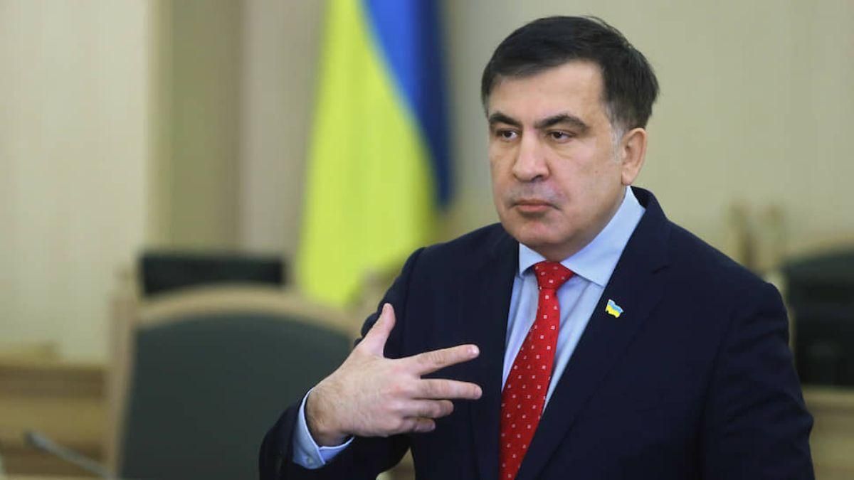 Саакашвили привезли на очередное судебное заседание, его сторонники уже выходят на улицы