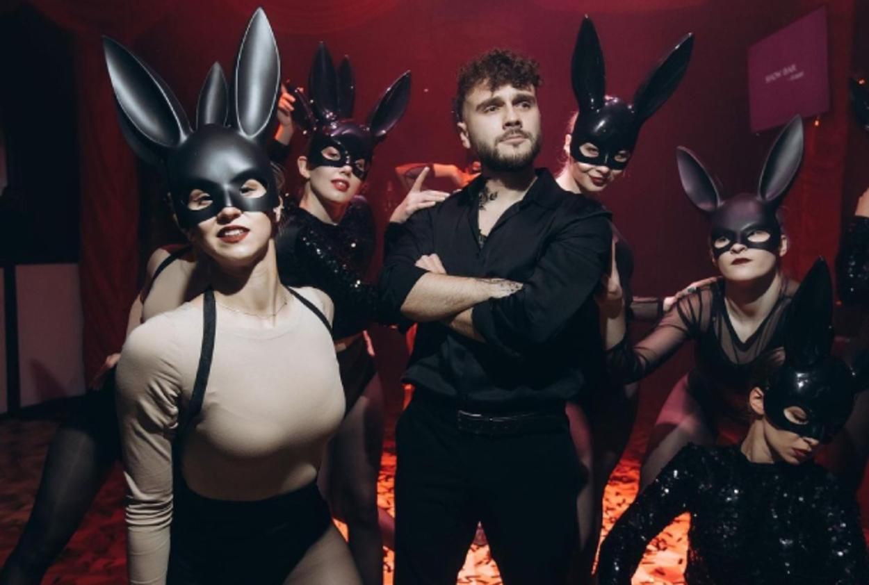 Наслідки "голодної туси": у львівському Будинку вчених не проводитимуть святкувань у траурні дні - Новини Львова сьогодні - Львів Наслідки "голодної туси": у львівському Будинку вчених не проводитимуть святкувань у траурні дні - Новини Львова сьогодні - Львів