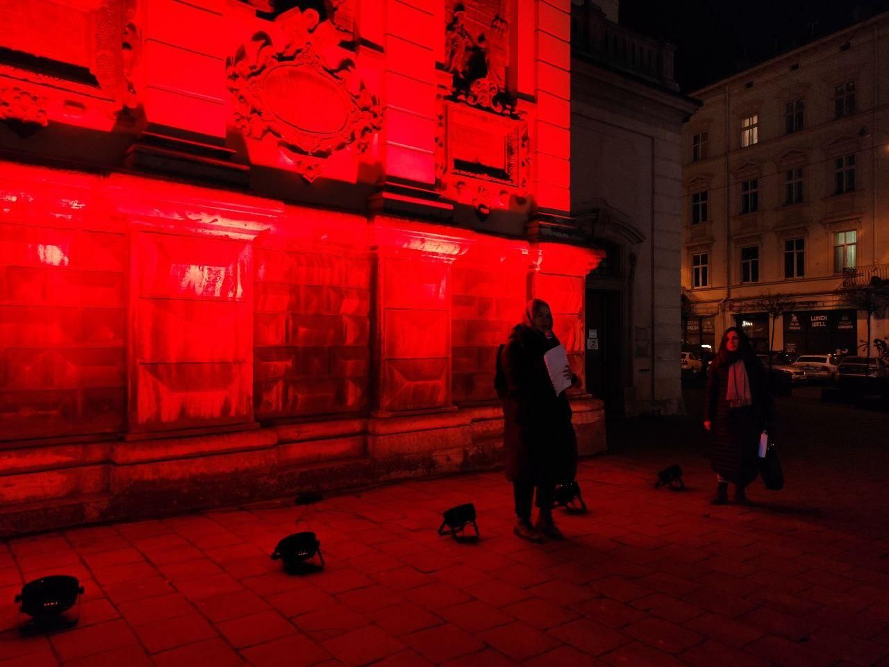 У Львові протестували проти смертної кари світлом: ефектні фото та відео - Новини Львова сьогодні - Львів