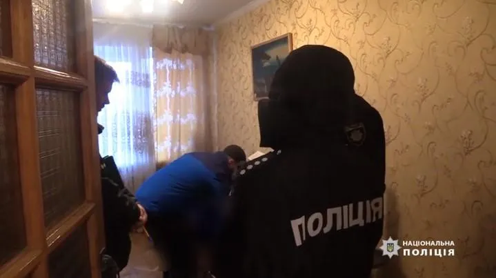 Вбивство у Києві, жінка отруїла чоловіка і пограбувала